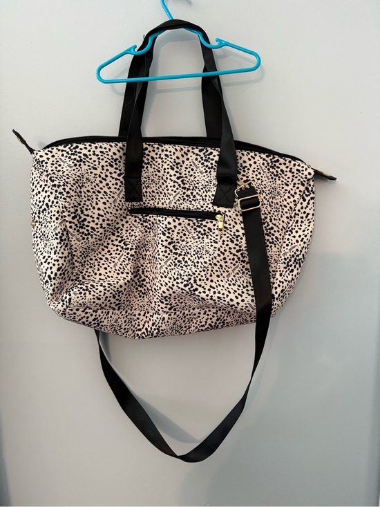 Mali + Lili Handbags - Mali + Lili cream and black weekender bag